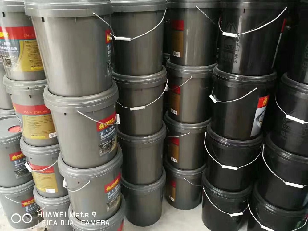 重汽發(fā)動(dòng)機(jī)機(jī)油 重汽發(fā)動(dòng)機(jī)機(jī)油
